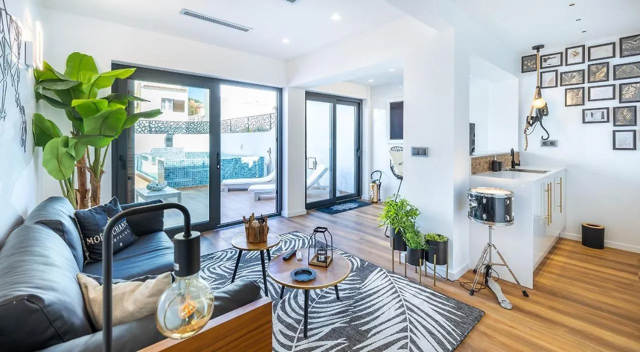 Medusa Luxury Marina Виламура